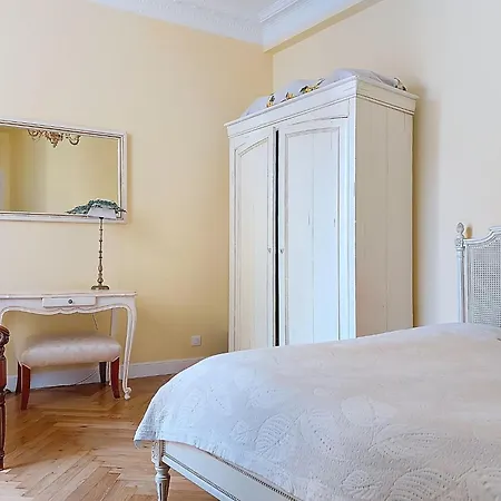 Apartment Semiramis By Interhome *